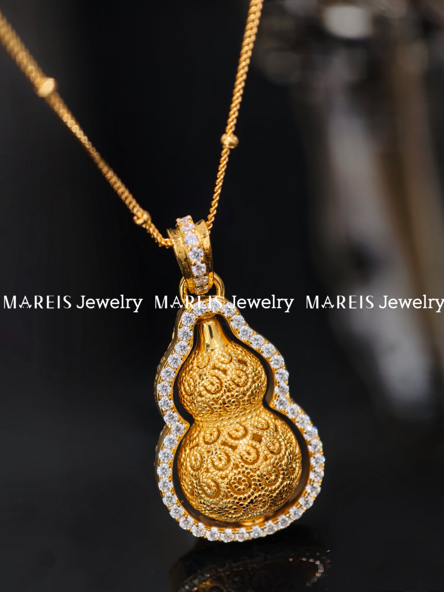 18K Gold Plated Filigree Inlaid Lucky Hulu Necklace