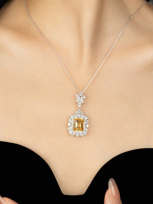 Glistening stars: S925 Golden Citrine Radiance Necklace