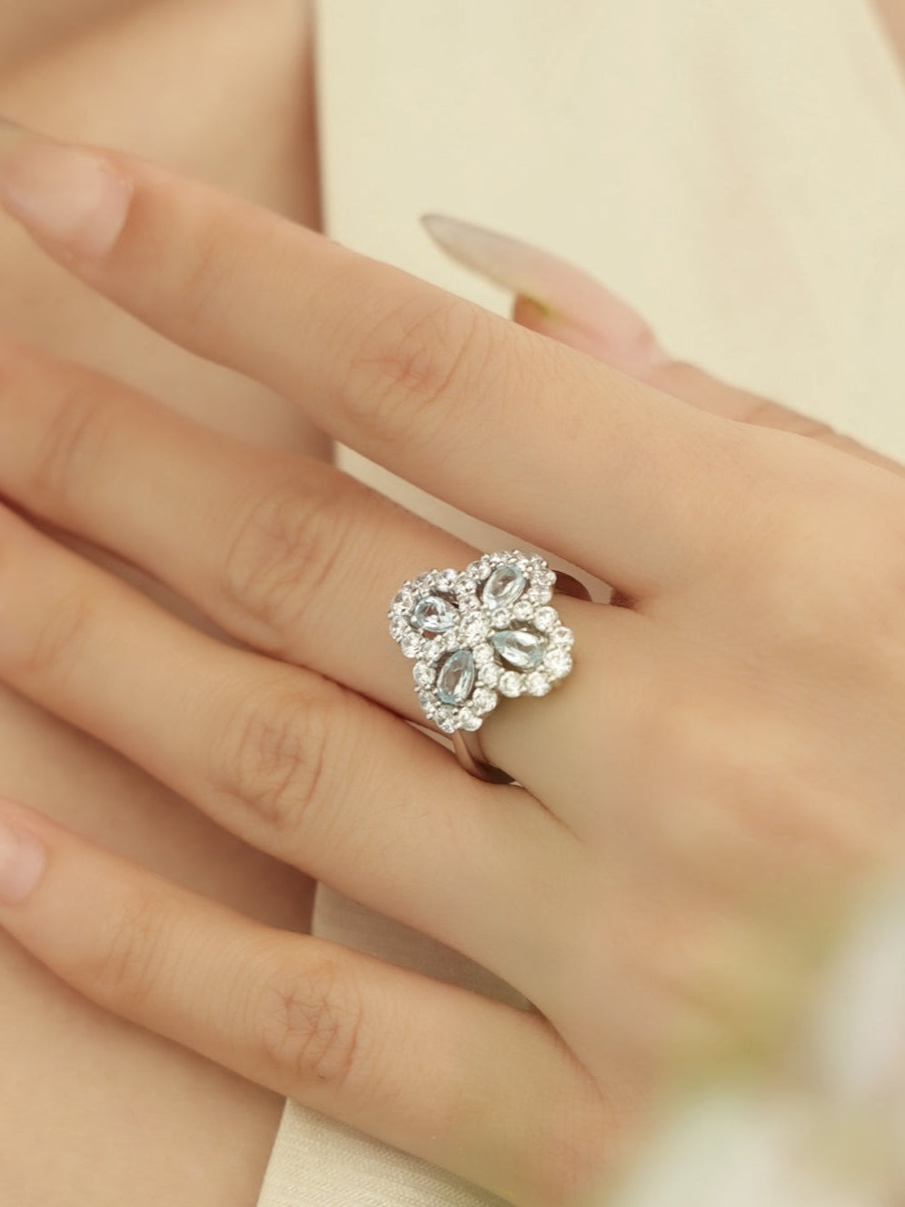 Serenade of Fortune: S925 Natural Sky Blue Topaz Ring