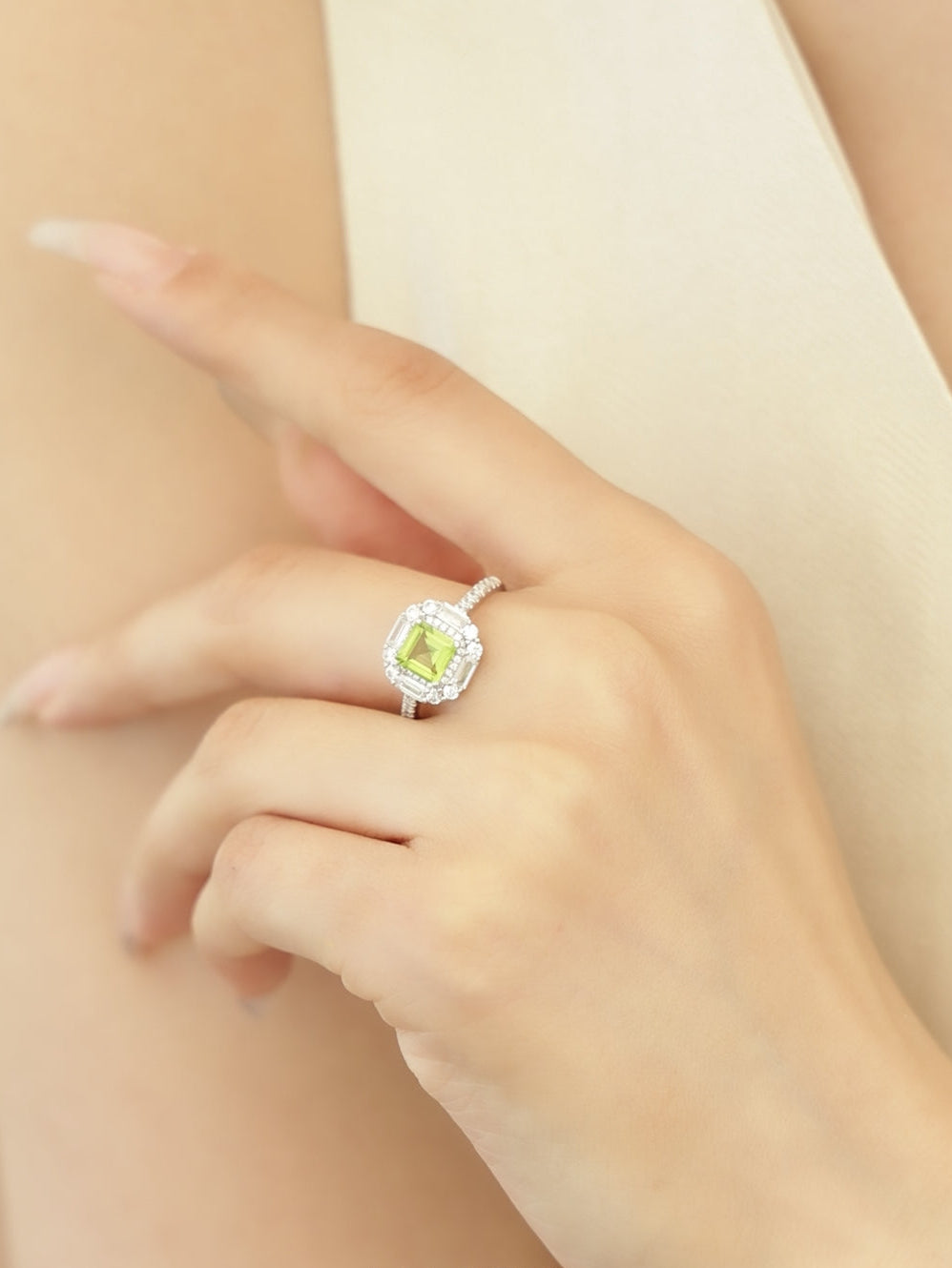 Mint Summer: S925 Natural Peridot Ring