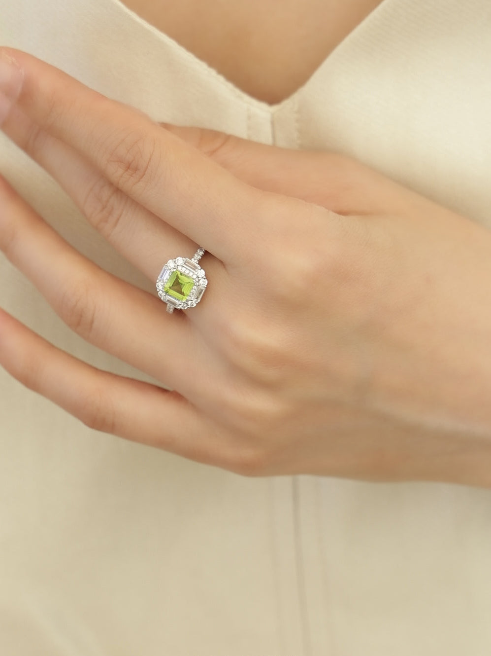 Mint Summer: S925 Natural Peridot Ring