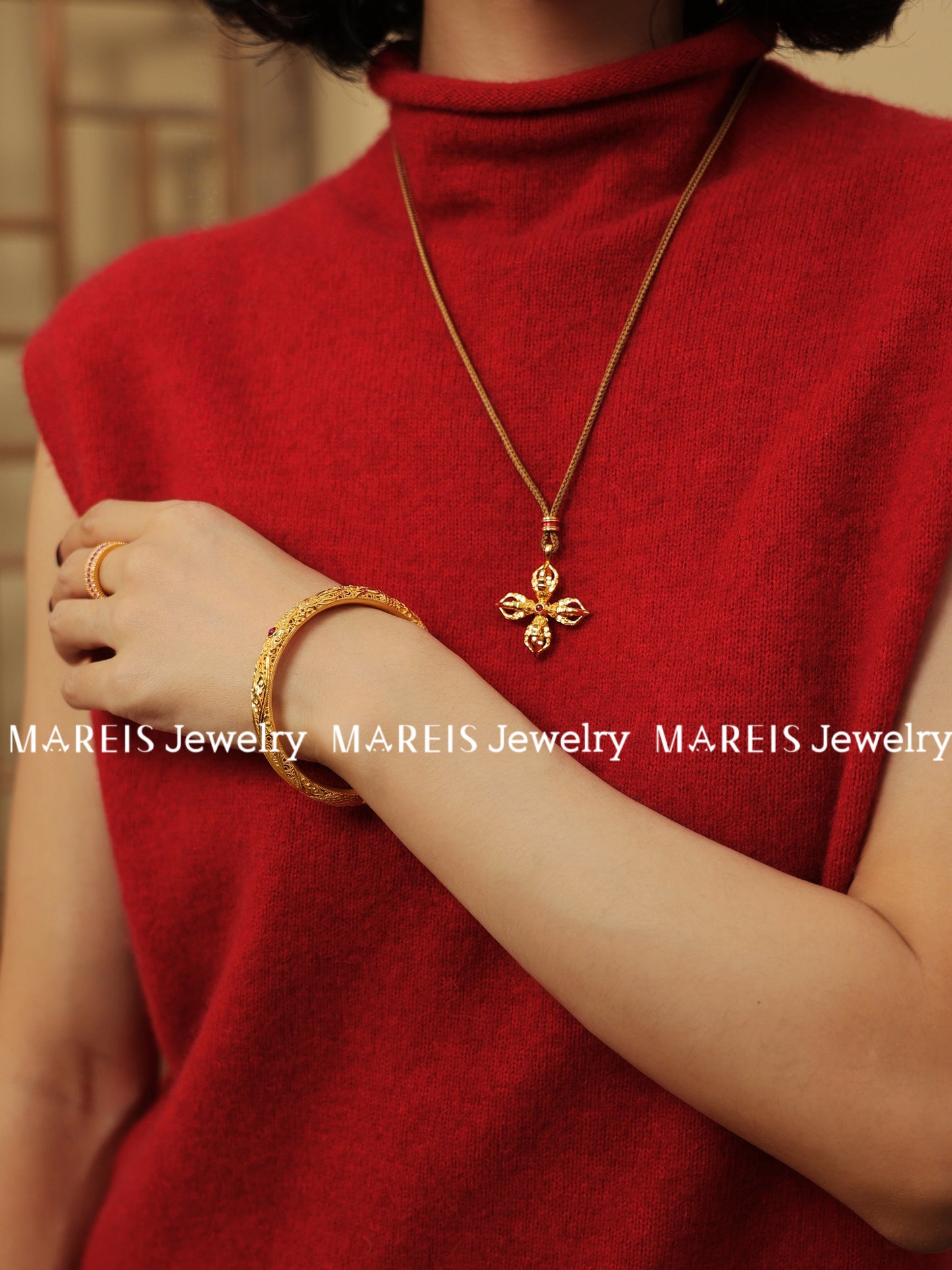 18K Gold Plated Sacred Vajra Pendant