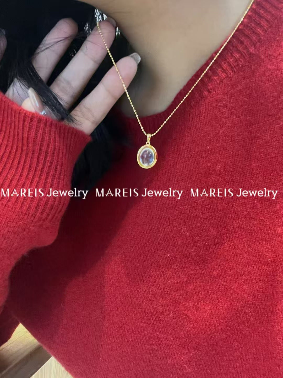 18K Gold Plated Oval Jade-albite Necklace