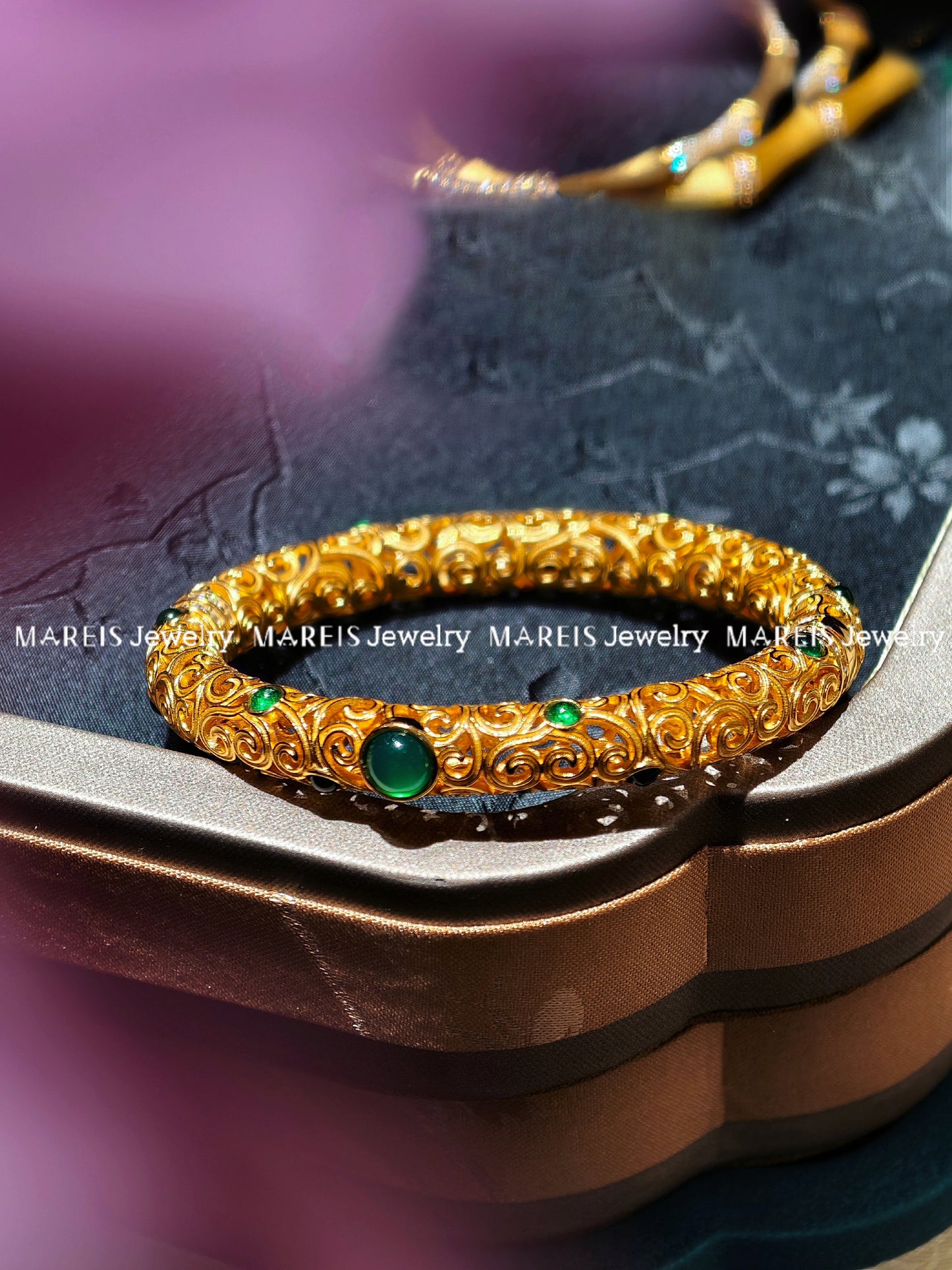 18K Gold Plated Filigree Inlaid Bangle in Green