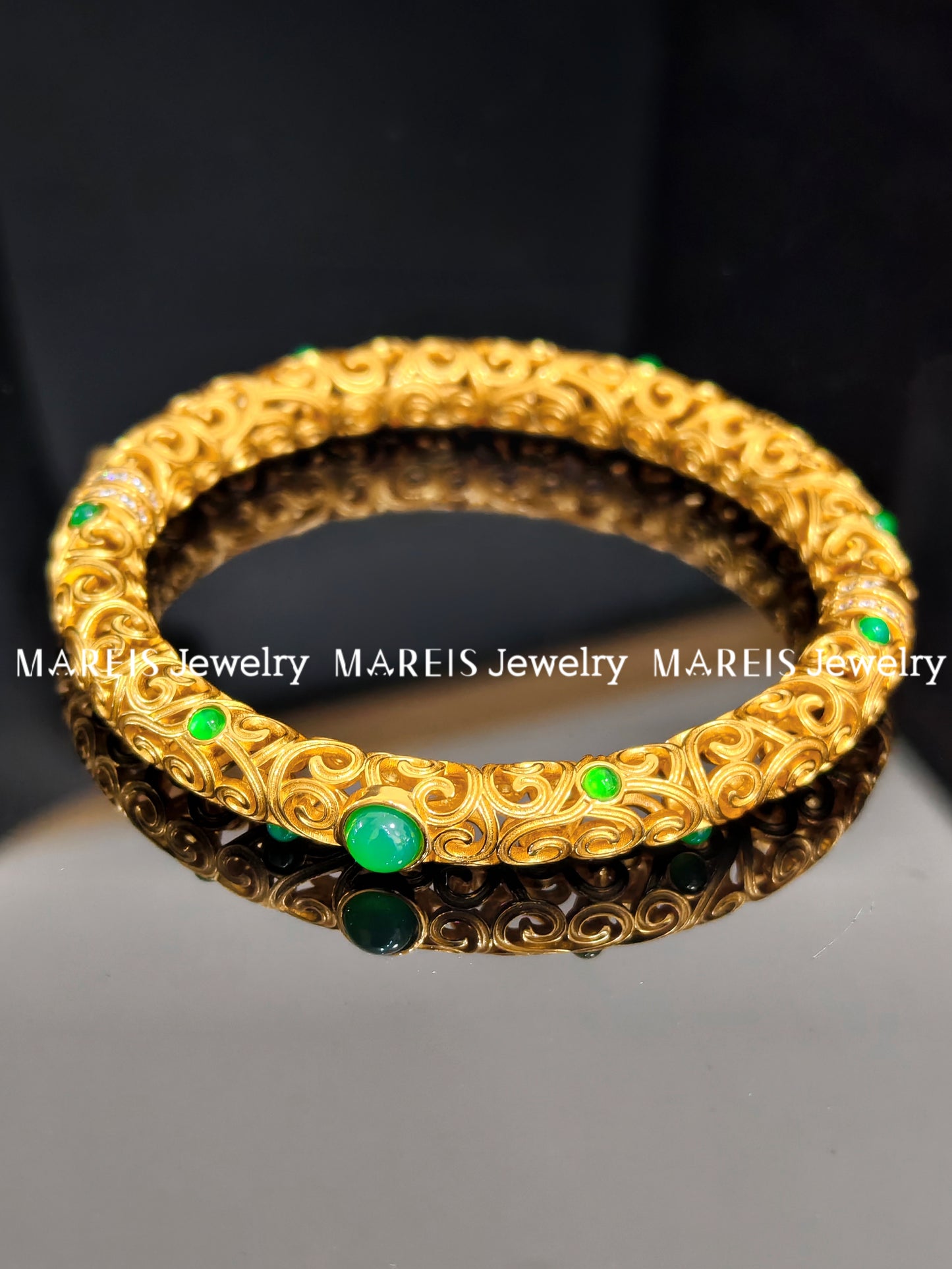 18K Gold Plated Filigree Inlaid Bangle in Green