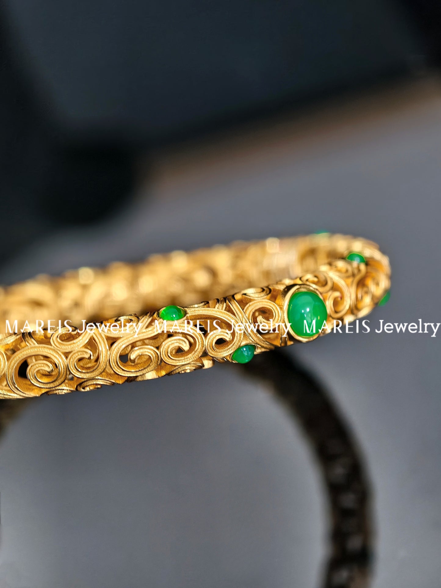 18K Gold Plated Filigree Inlaid Bangle in Green