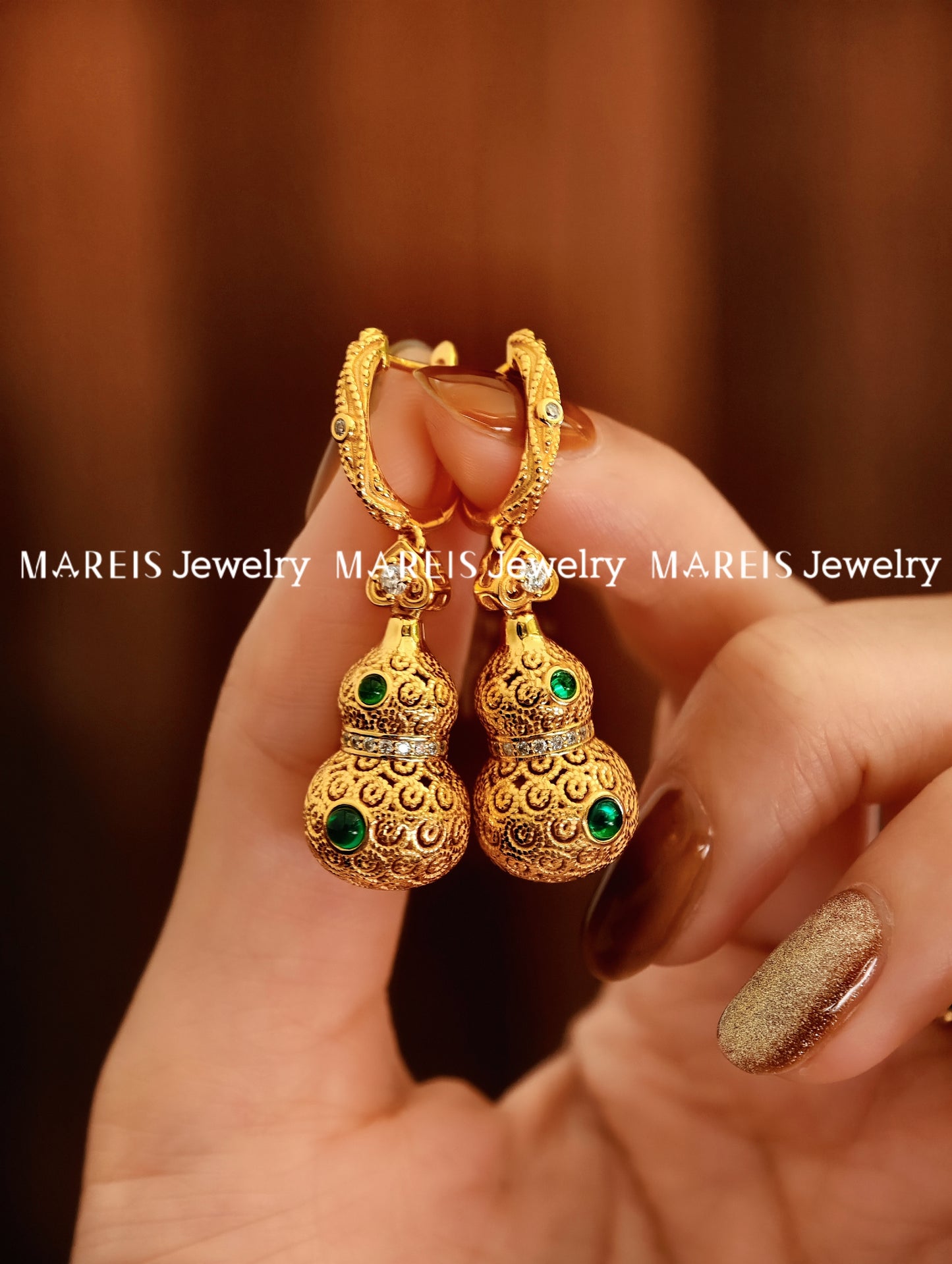 18K Gold Plated Filigree Inlaid Emerald Hulu Earrings