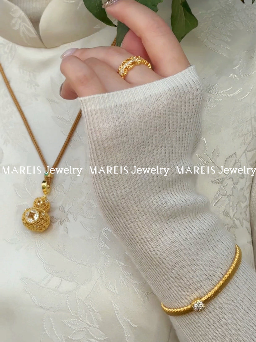 18K Gold Plated Filigree Inlaid Vintage Hulu Necklace