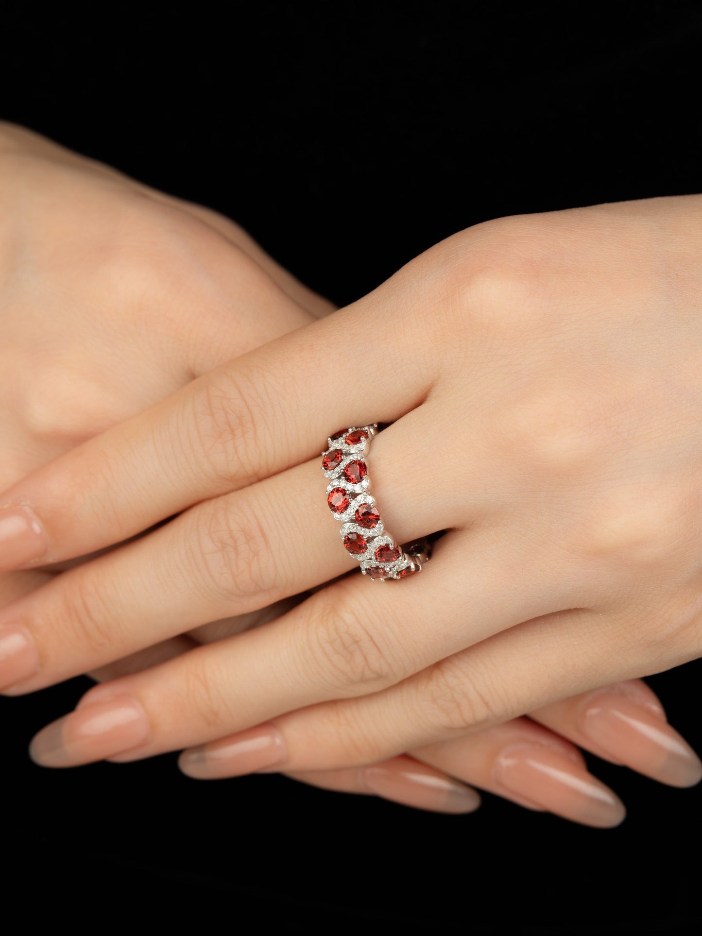 Starlit Splendor: S925 Natural Garnet Ring